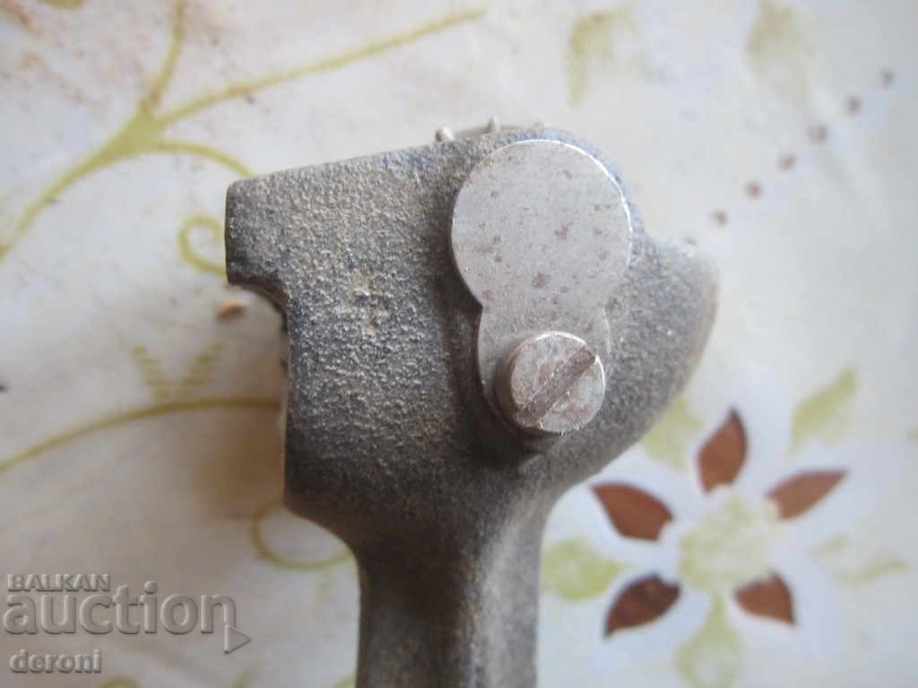 Auction An old German instrument Auction An old German instrument