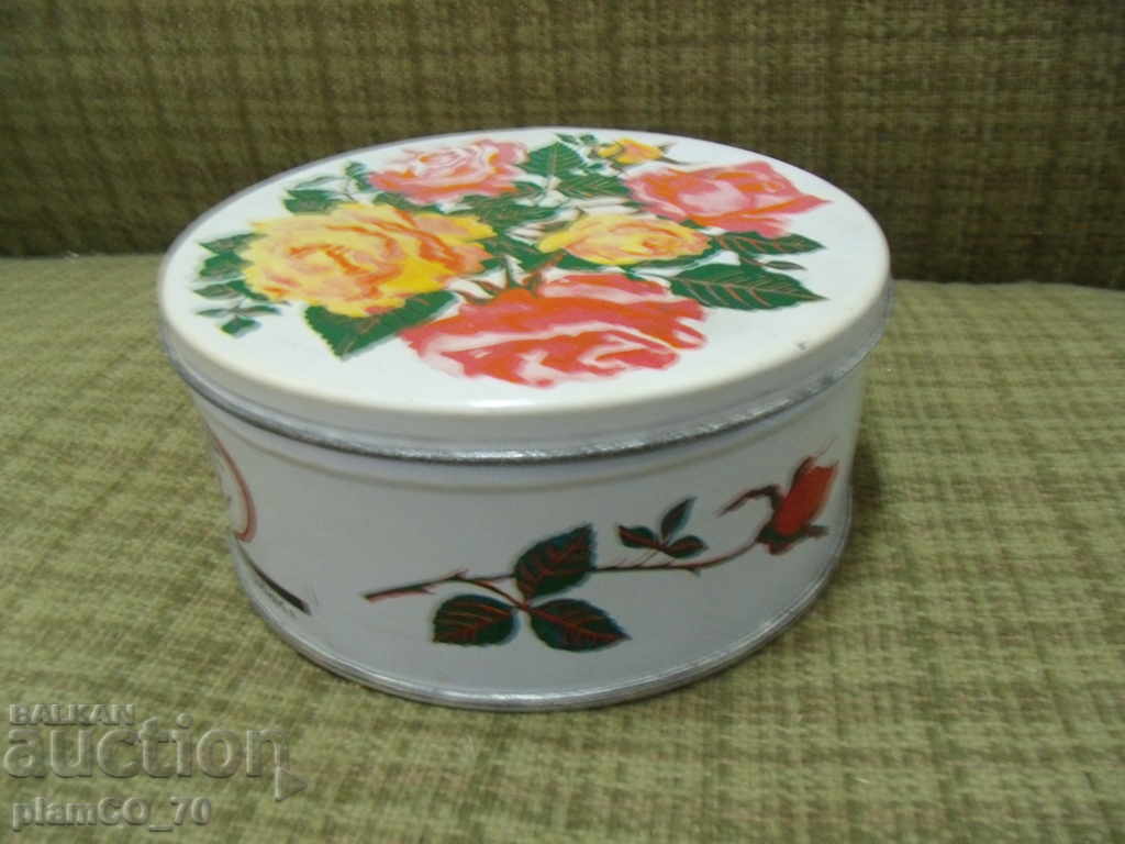 № 2705 old tin box / bonbonier "Rose" with price 20.00 BGN | € 10.23