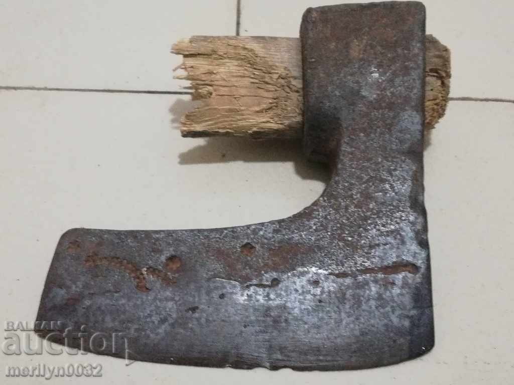 Auction An old ax shaft tool wrought iron Auction An old ax shaft tool wrought iron