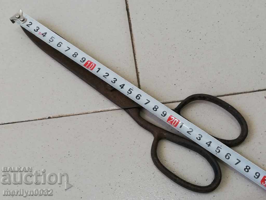 Δημοπρασία Παλιά πλαστά ψαλίδι, σίδερο Δημοπρασία Παλιά πλαστά ψαλίδι, σίδερο