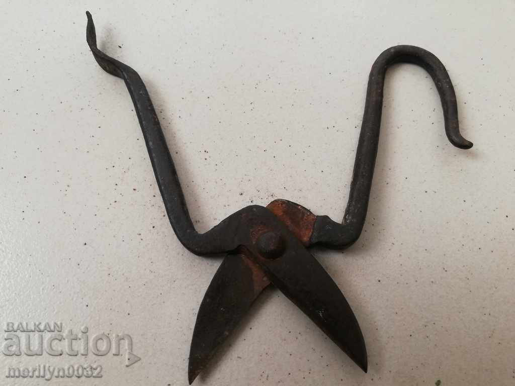 Antique forged scissors with price 45.00 BGN | € 23.01 Antique forged scissors with price 45.00 BGN | € 23.01