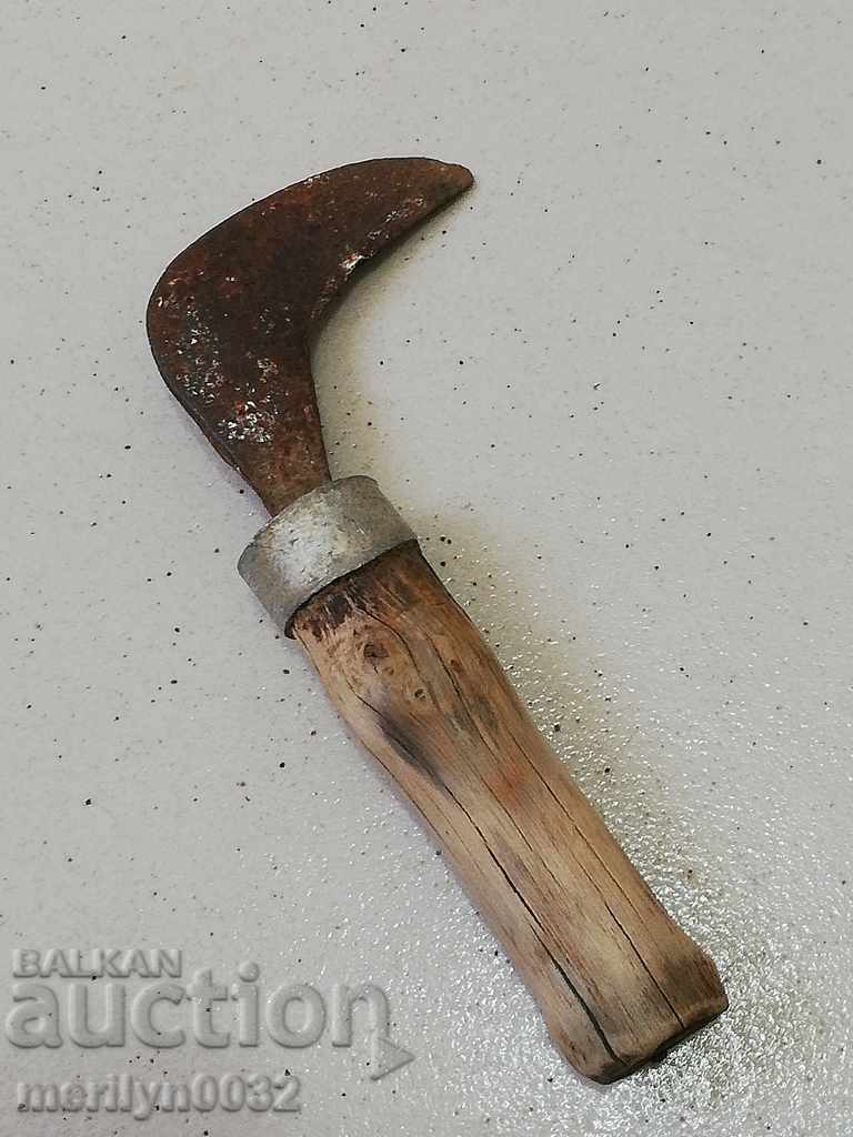 Old hand forged hammer forged iron blade - 5 Old hand forged hammer forged iron blade - 5