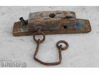 OLD WOODEN PIECE OF BUCKLE HAND WROUGHT IRON HANDLE HANDLE