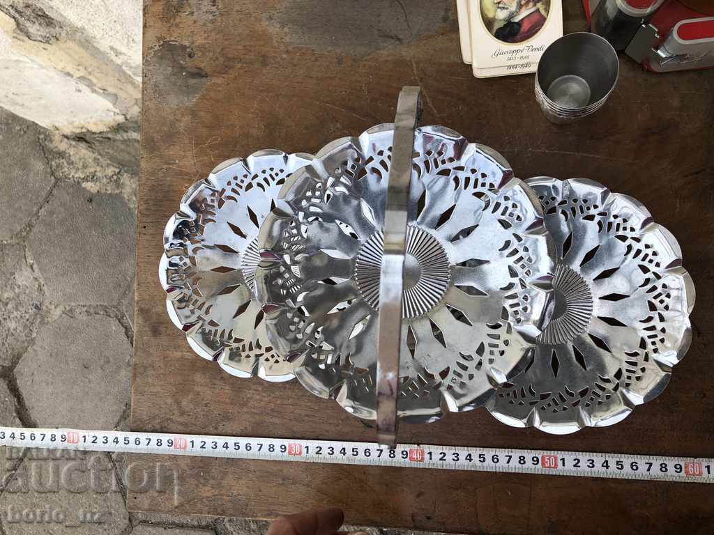 Auction 9752. STAR BONBONIER FOLDING MARKED METAL Auction 9752. STAR BONBONIER FOLDING MARKED METAL