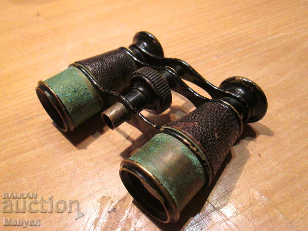 I sell a very beautiful and old theater binocular .RRRRRRRRRRR - 7 I sell a very beautiful and old theater binocular .RRRRRRRRRRR - 7