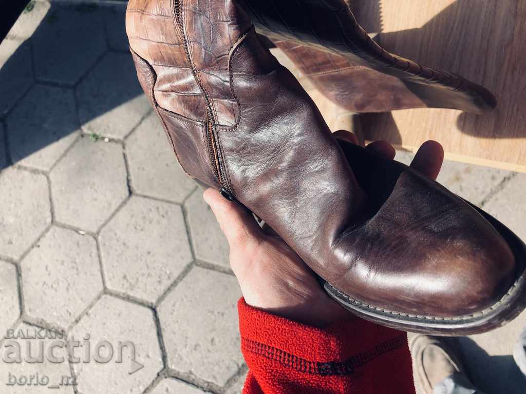 9773. WOMEN'S LEATHER BOTS 36 NUMBER ITALY ITALY - 6 9773. WOMEN'S LEATHER BOTS 36 NUMBER ITALY ITALY - 6