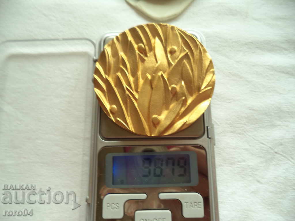Παράδοση MEDAL MEDAL ΕΠΙΤΡΟΠΗ ΝΕΟΛΑΙΑΣ ΚΑΙ ΑΘΛΗΤΙΣΜΟΥ - 1991
