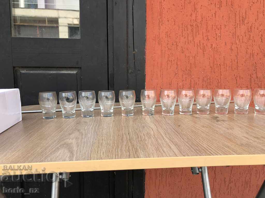 9781. STAR SERVICE FOR CRYSTAL CRYSTAL with price 35.00 BGN | € 17.90