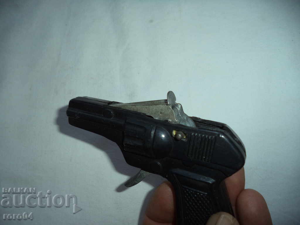 Auction  STAR MECHANICAL SOC. CHILDREN'S PISTOL - ACTUAL