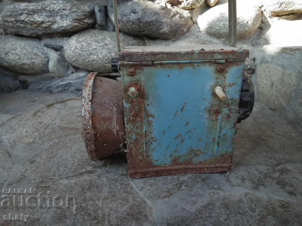 Star JR Projector. Railway lantern. with price 30.00 BGN | € 15.34