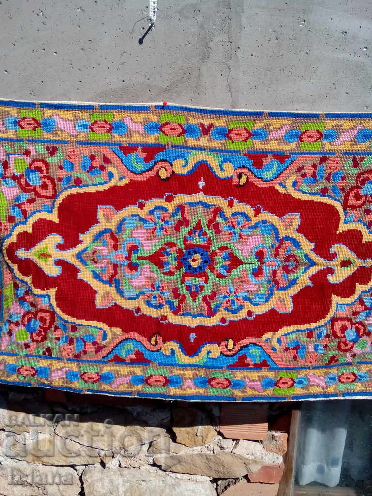 Delivery of Antique carpet, wall covering Delivery of Antique carpet, wall covering