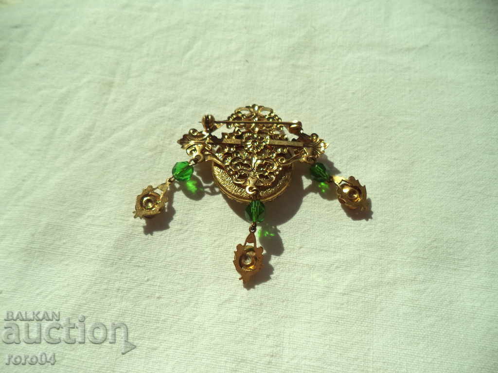 STARA BEAUTIFUL RUSSIAN BROSHA - PORCELAIN WITH COLD - 6
