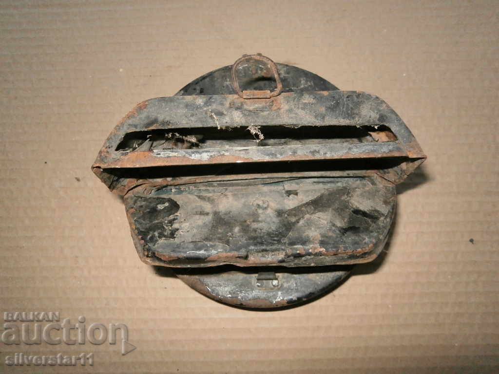 Аукцион капак за боен фар  WW2 WWII