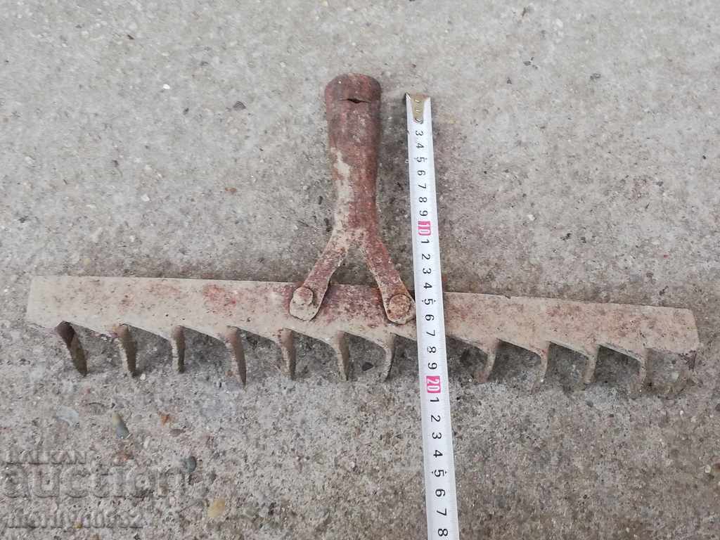 Auction Hand forged hammer, wrought iron, tool Auction Hand forged hammer, wrought iron, tool