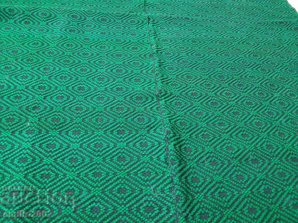 Delivery of Authentic woolen carpet cover 175 - 140 cm Delivery of Authentic woolen carpet cover 175 - 140 cm