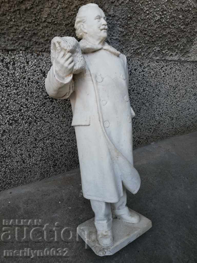 Statue of author figure Georgi Dimitrov sculpture GIPS - 5 Statue of author figure Georgi Dimitrov sculpture GIPS - 5
