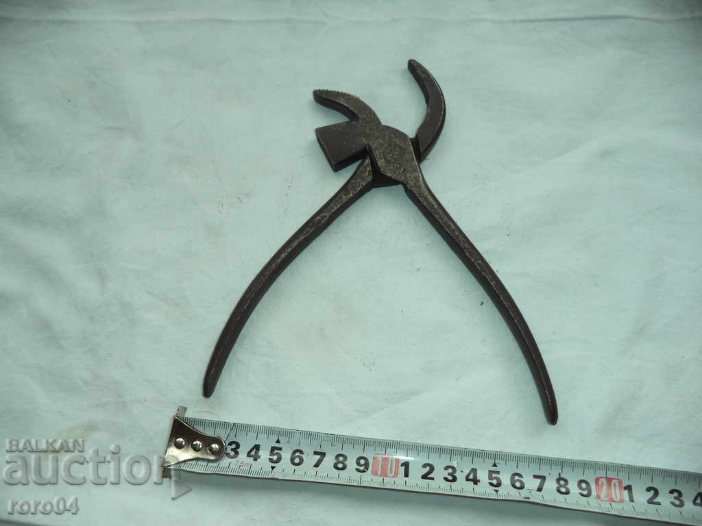 OLD OVERSEAS CUTTERS - DVSG 2 - WW II - EXCELLENT - 7 OLD OVERSEAS CUTTERS - DVSG 2 - WW II - EXCELLENT - 7