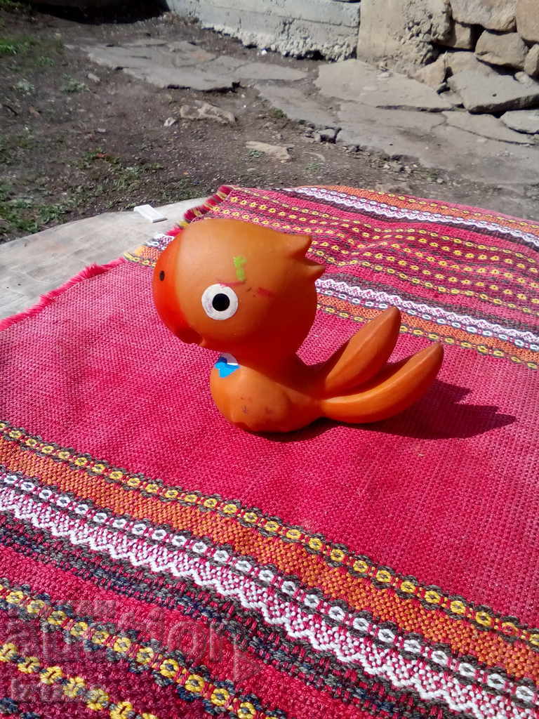 Auction  Old toy parrot