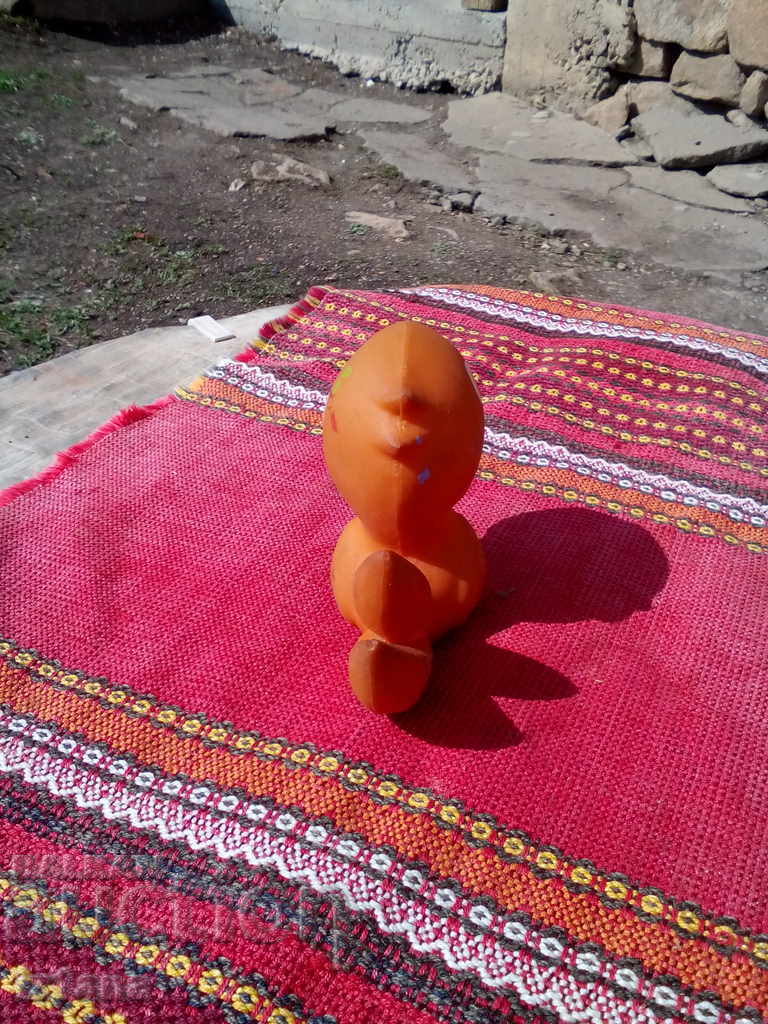 Delivery of Old toy parrot