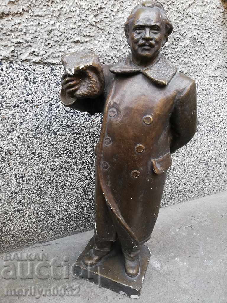 Statue of author figure Georgi Dimitrov sculpture GIPS with price 689.00 BGN | € 352.28 Statue of author figure Georgi Dimitrov sculpture GIPS with price 689.00 BGN | € 352.28