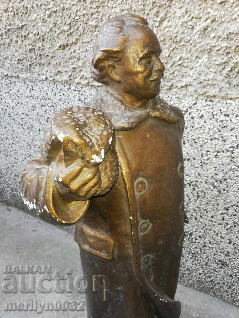 Statue of author figure Georgi Dimitrov sculpture GIPS - 6 Statue of author figure Georgi Dimitrov sculpture GIPS - 6