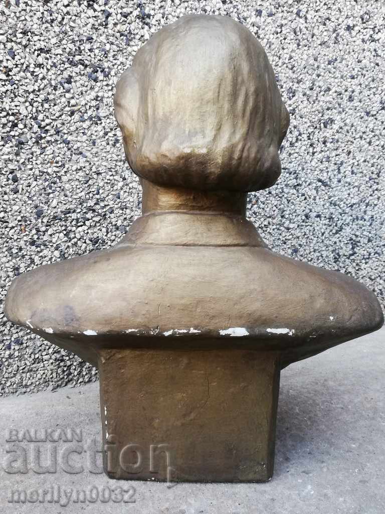 Bust of the leader Georgi Dimitrov plaster figure plastic statuette with price 169.00 BGN | € 86.41 Bust of the leader Georgi Dimitrov plaster figure plastic statuette with price 169.00 BGN | € 86.41