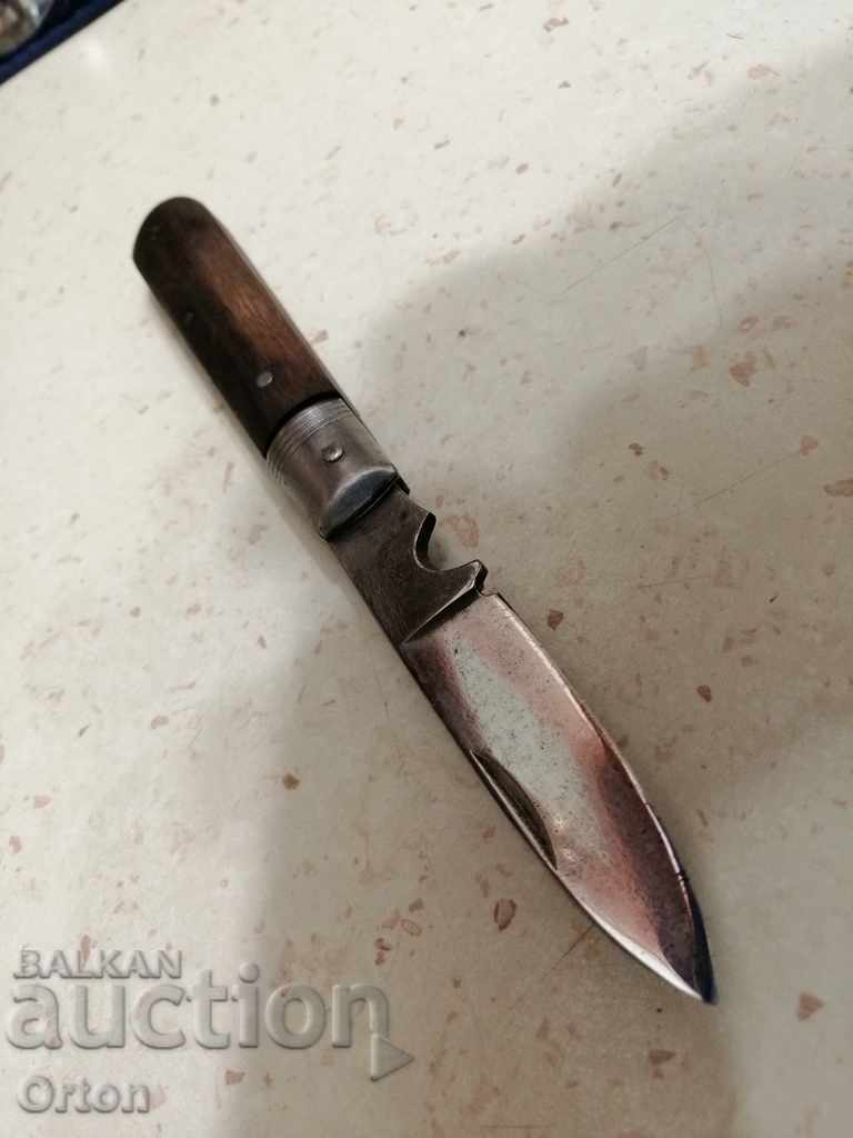 Δημοπρασία Ένα παλιό μαχαίρι τσέπης συλλέκτη Δημοπρασία Ένα παλιό μαχαίρι τσέπης συλλέκτη
