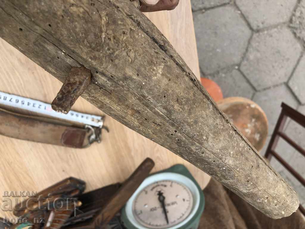 Auction 9822. LARGE STAR WOOD TREATMENT Auction 9822. LARGE STAR WOOD TREATMENT