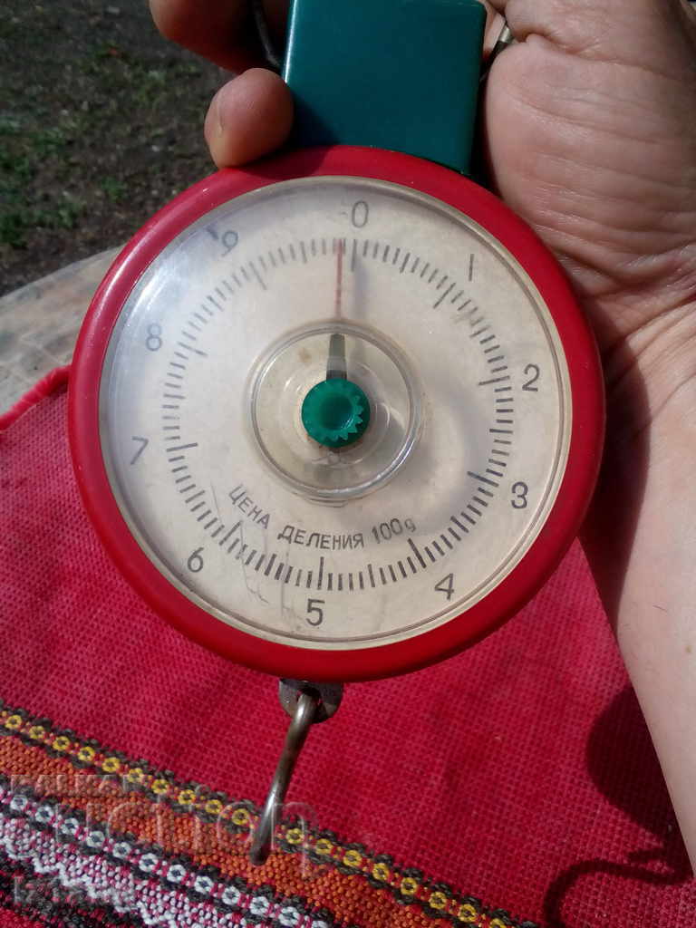 Auction  Old household scale, scale