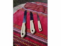 Cuțit vechi, cuțite