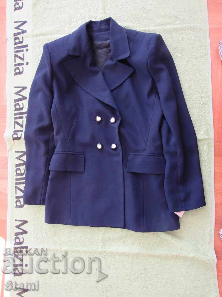 Jachetă nouă de damă mărimea 42 cu preț 16.00 BGN | € 8.18