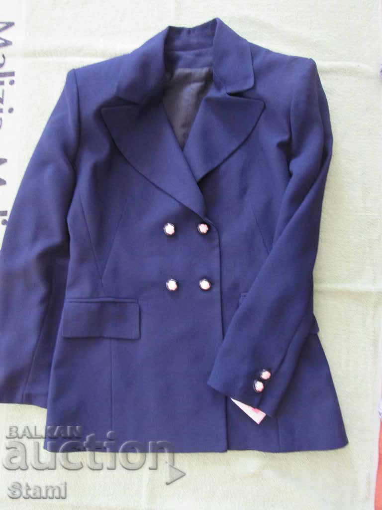 Licitație Jachetă nouă de damă mărimea 42