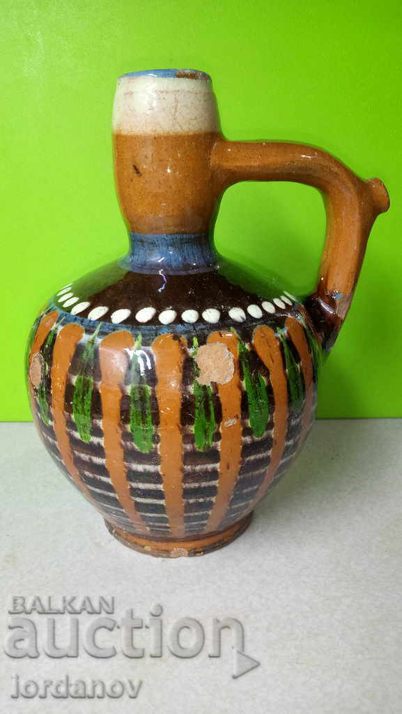 An old pitcher