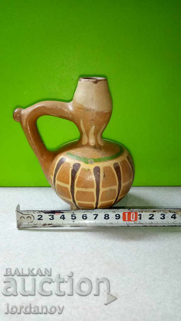 Delivery of An old pitcher Delivery of An old pitcher