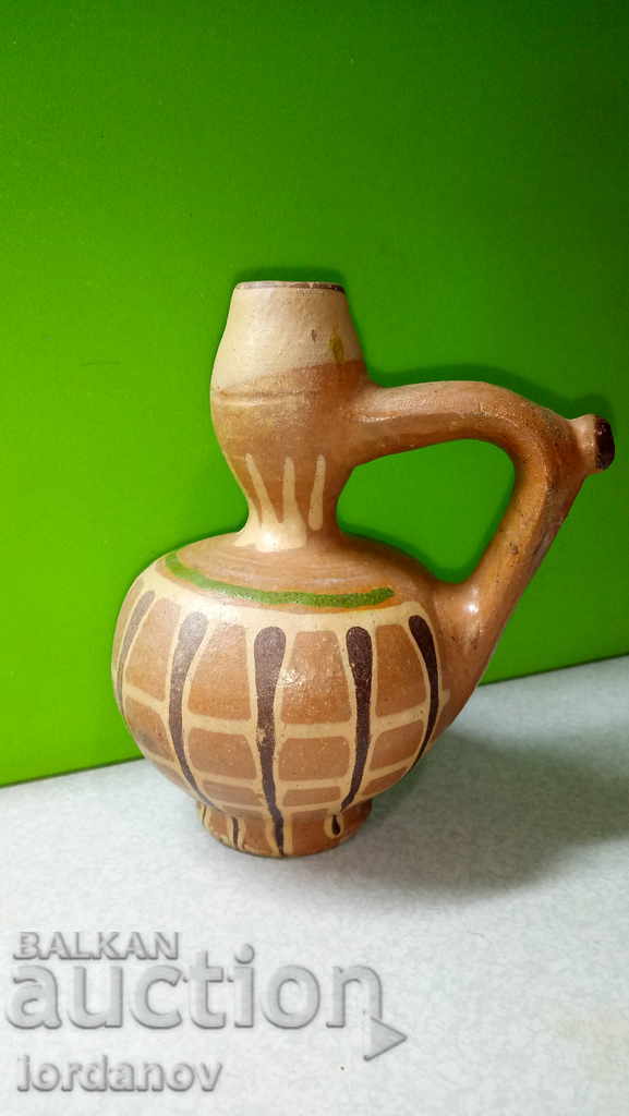 An old pitcher