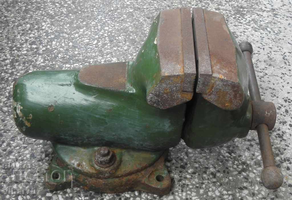 LARGE VICE-VERY PRESERVED - 6