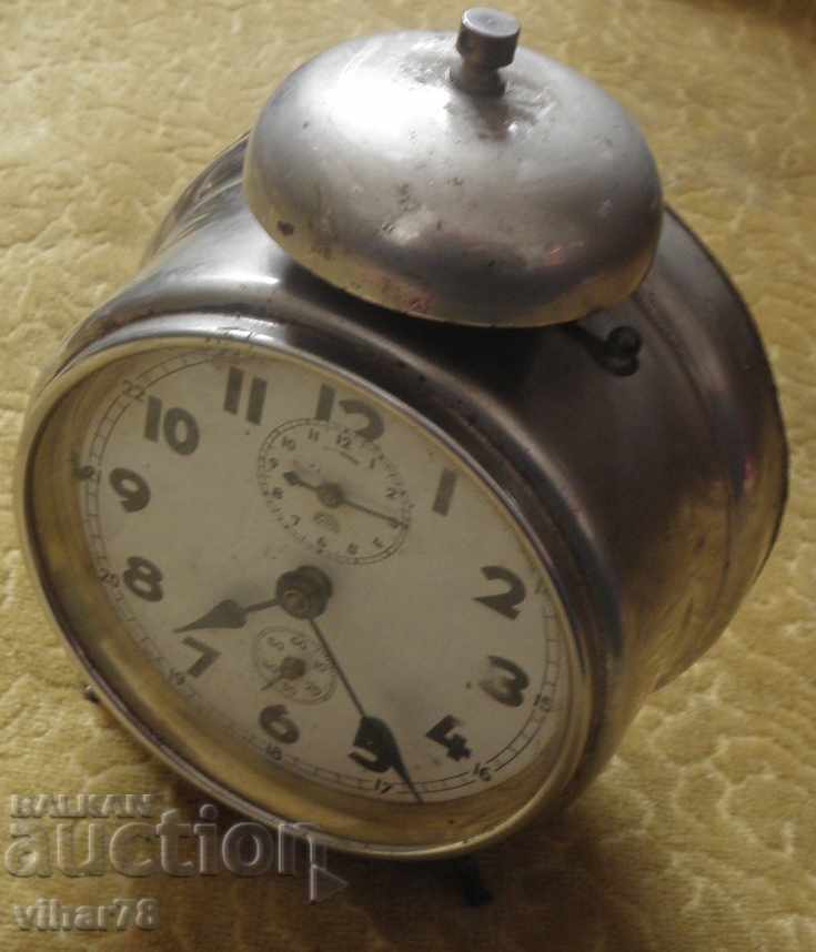 Licitație ceas cu alarmă HALLER