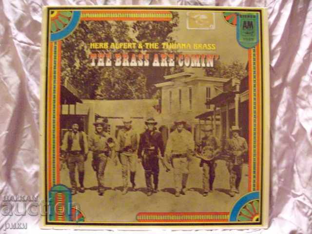 Herb Alpert & Tijuana Brass - Brass Are Comin '-1969