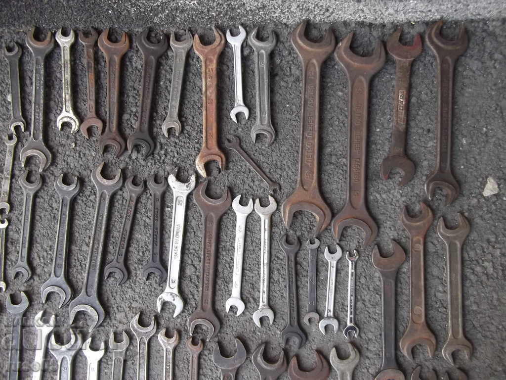 Δημοπρασία Παρτίδα 71 τμχ. κλειδιά