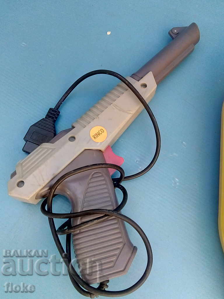 Toy toy with pistol-Norma USSR - 5 Toy toy with pistol-Norma USSR - 5