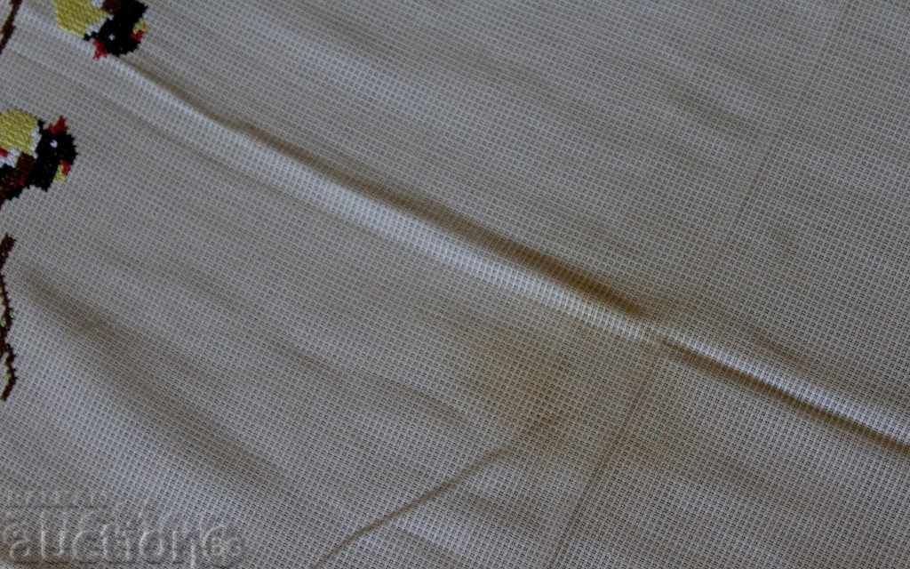 OLD CAR BOX PANAMA SHOULDER SHEPHERD ROOF with price 7.00 BGN | € 3.58 OLD CAR BOX PANAMA SHOULDER SHEPHERD ROOF with price 7.00 BGN | € 3.58