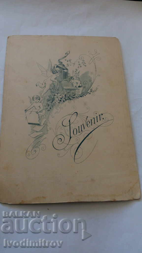 Picture Man and two women Cardboard with price 2.95 BGN | € 1.51 Picture Man and two women Cardboard with price 2.95 BGN | € 1.51