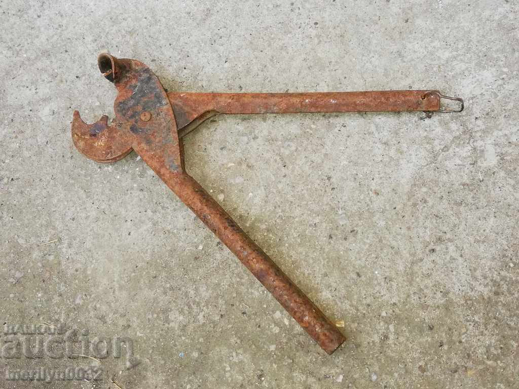 Auction Profiled pliers for bergamon tube early wounds, Bulgaria Auction Profiled pliers for bergamon tube early wounds, Bulgaria