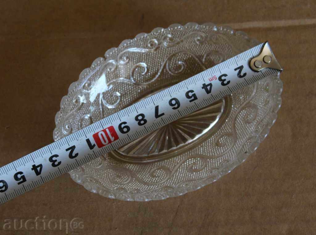 Auction BEAUTIFUL OLD NUT BOWL PLATE Auction BEAUTIFUL OLD NUT BOWL PLATE