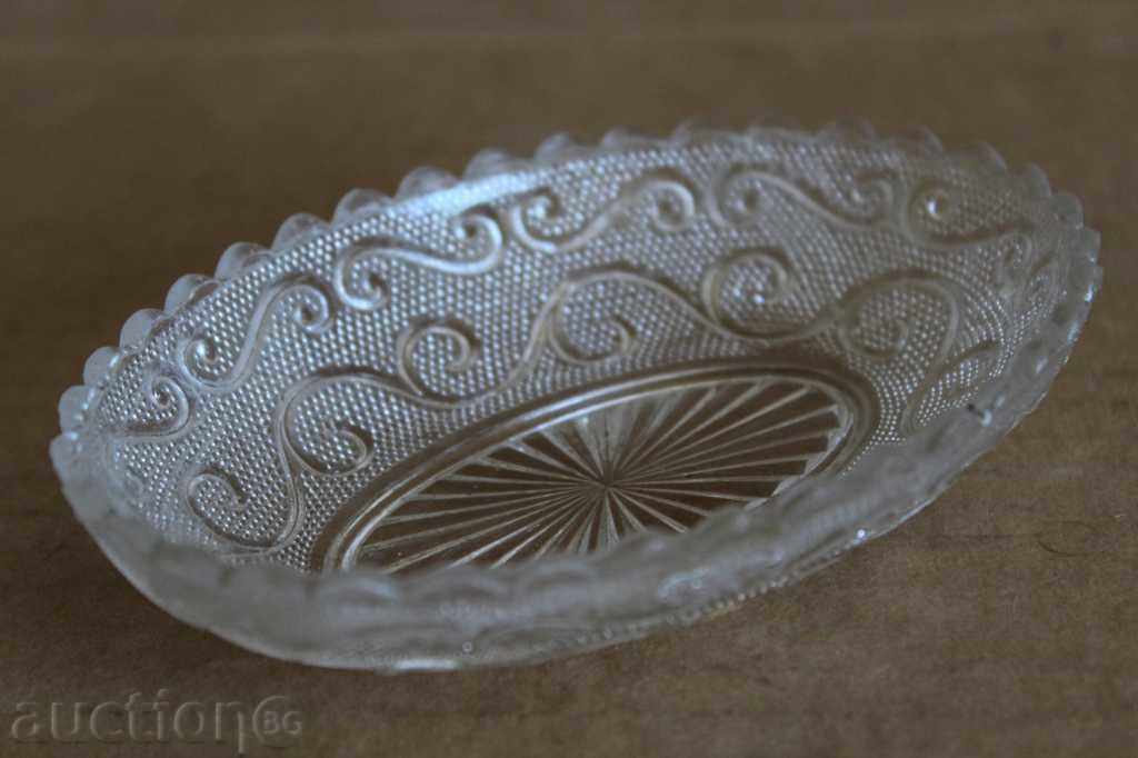 BEAUTIFUL OLD NUT BOWL PLATE - 6 BEAUTIFUL OLD NUT BOWL PLATE - 6