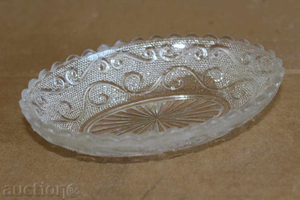 BEAUTIFUL OLD NUT BOWL PLATE