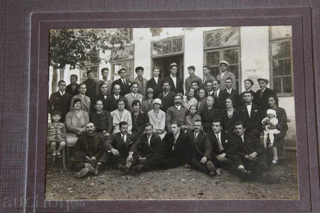 GROUP OLD PHOTO PHOTO CARDBOARD KINGDOM OF BULGARIA with price 14.00 BGN | € 7.16 GROUP OLD PHOTO PHOTO CARDBOARD KINGDOM OF BULGARIA with price 14.00 BGN | € 7.16
