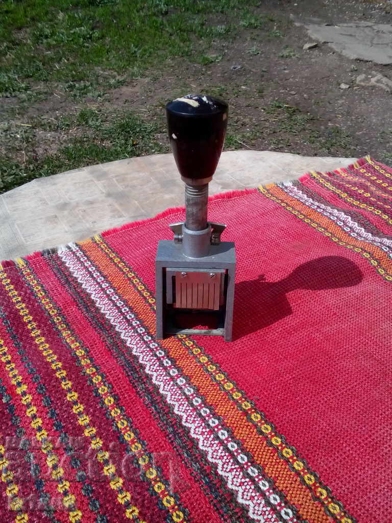 Auction Old seal Auction Old seal