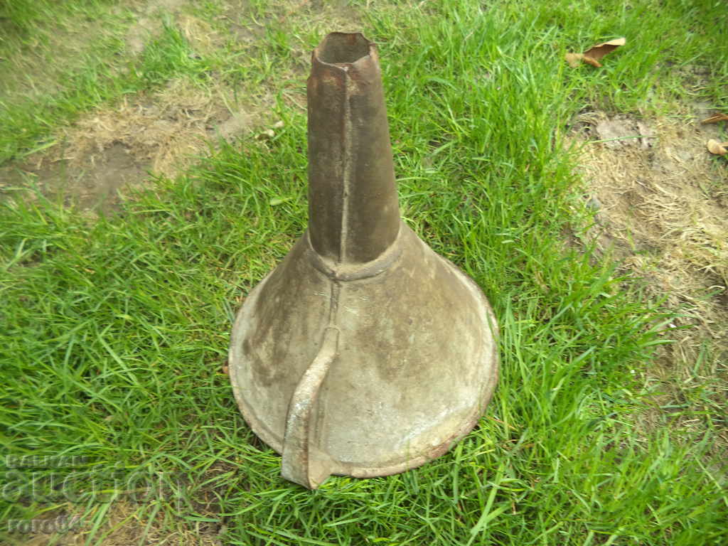 OLIVE LAMARIAN FUNNY WITH CANDLE - OVERRIDE with price 19.00 BGN | € 9.71 OLIVE LAMARIAN FUNNY WITH CANDLE - OVERRIDE with price 19.00 BGN | € 9.71