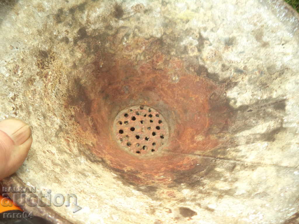 Delivery of OLIVE LAMARIAN FUNNY WITH CANDLE - OVERRIDE Delivery of OLIVE LAMARIAN FUNNY WITH CANDLE - OVERRIDE